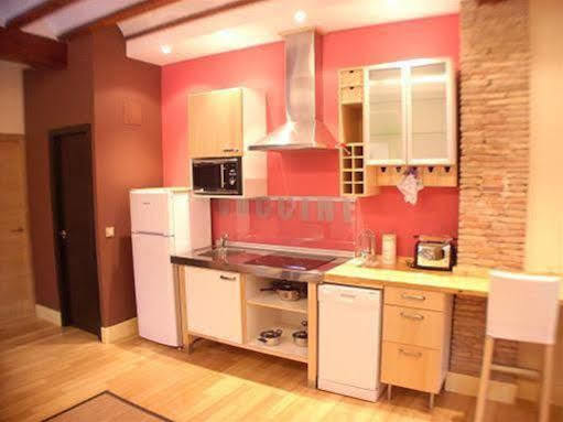Apartamentos El Pilar Valencia Luaran gambar