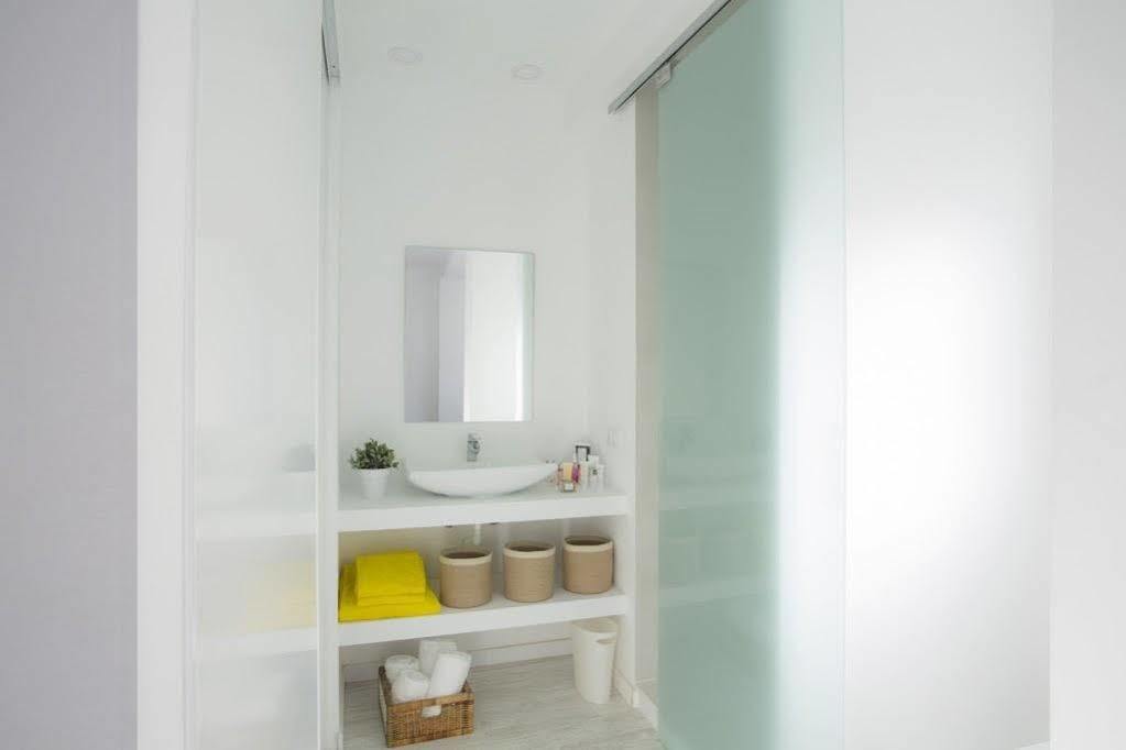 Apartamentos El Pilar Valencia Luaran gambar